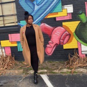 Meet your Posher, Kelli